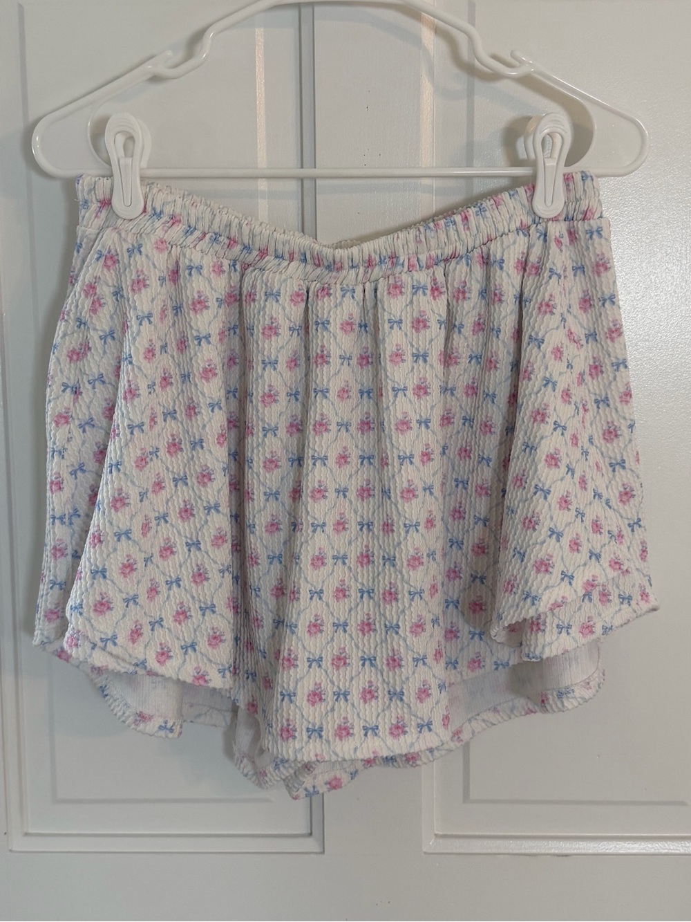 Peach Love California Floral Bow Crinkle Flutter Skort Large